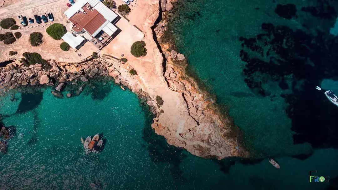 Benefits of Opening a Savings Account