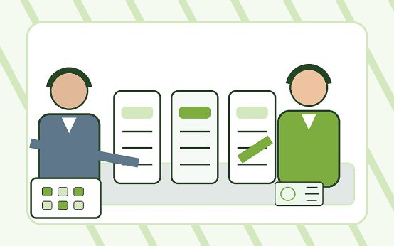 Persona comparando opciones de préstamo personal en México